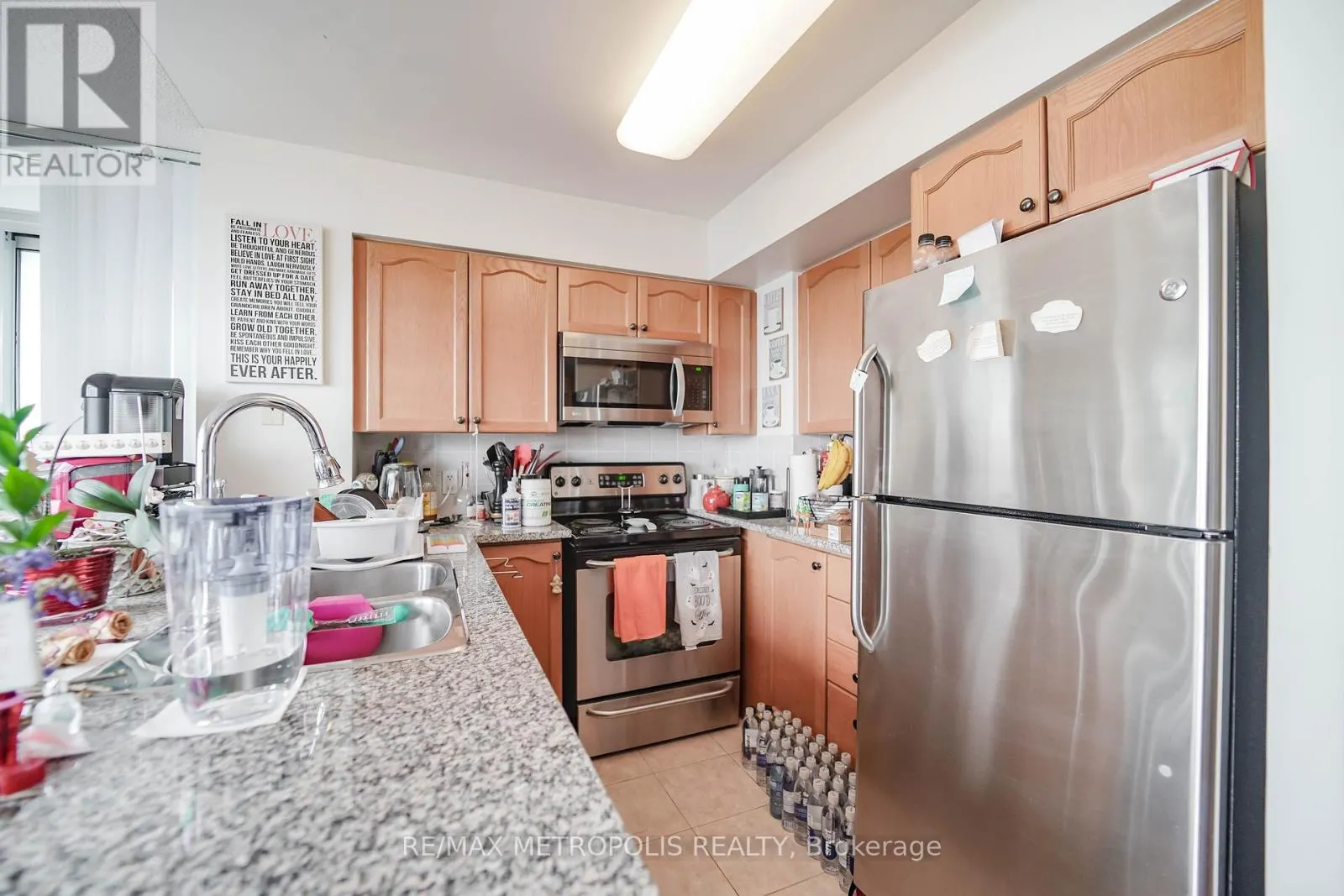 3602 - 30 GRAND TRUNK CRESCENT