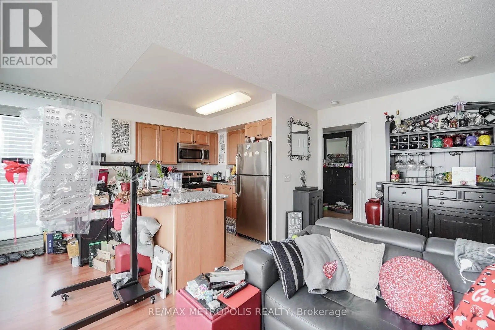 3602 - 30 GRAND TRUNK CRESCENT