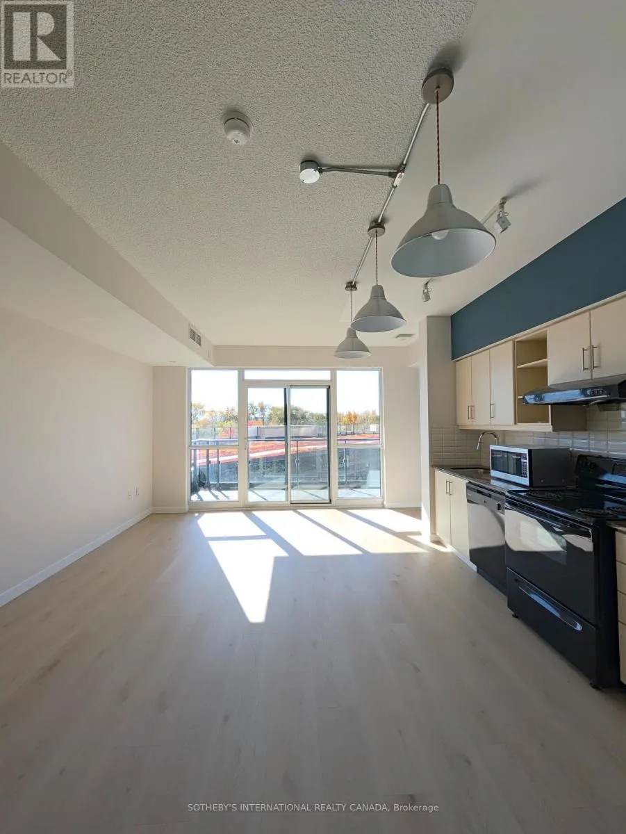 207 - 160 VANDERHOOF AVENUE