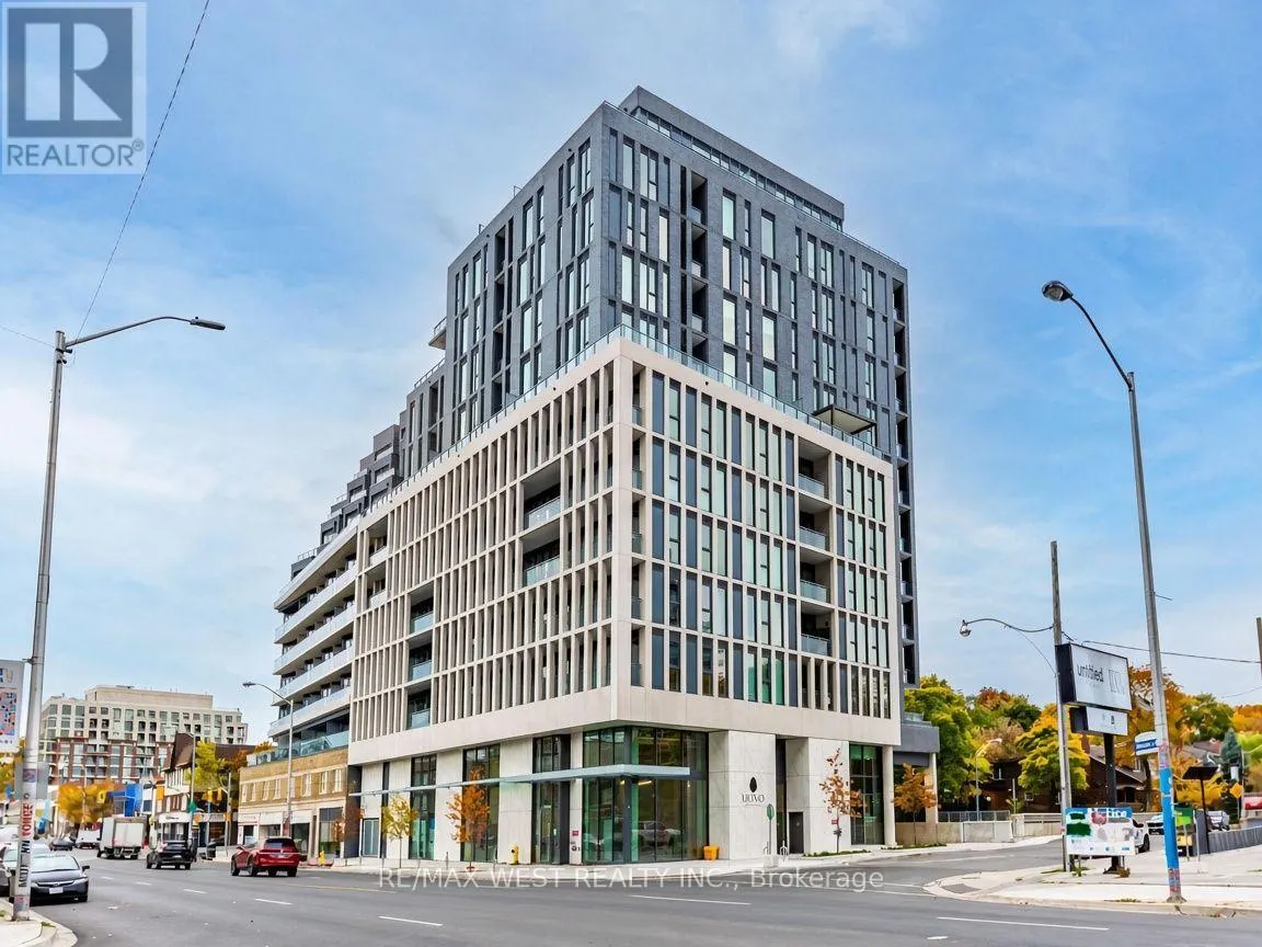 202 - 1 HILLSDALE AVENUE W