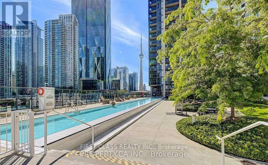 906 - 1 THE ESPLANADE