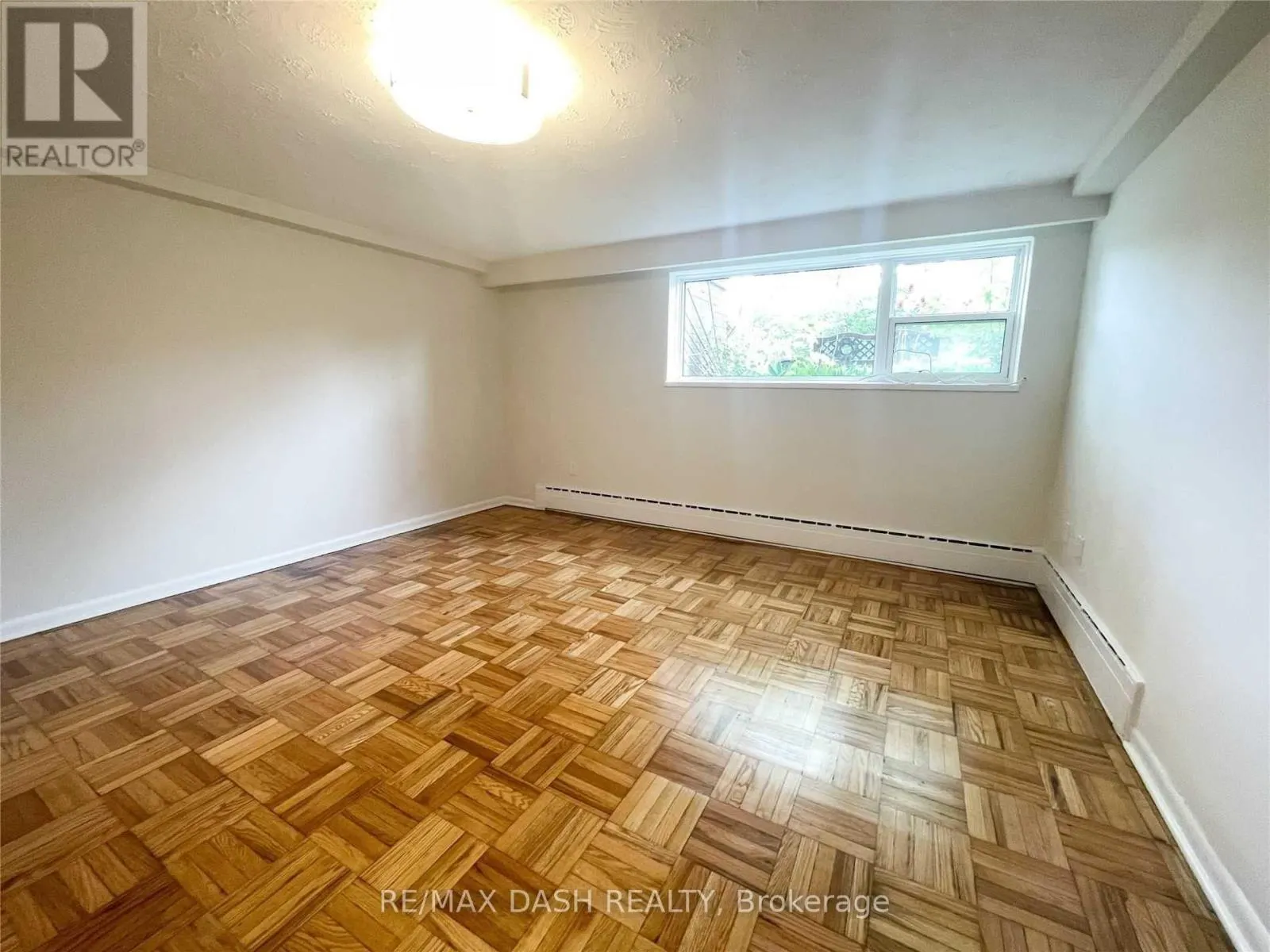 LOWER - 79 GREENSIDES AVENUE