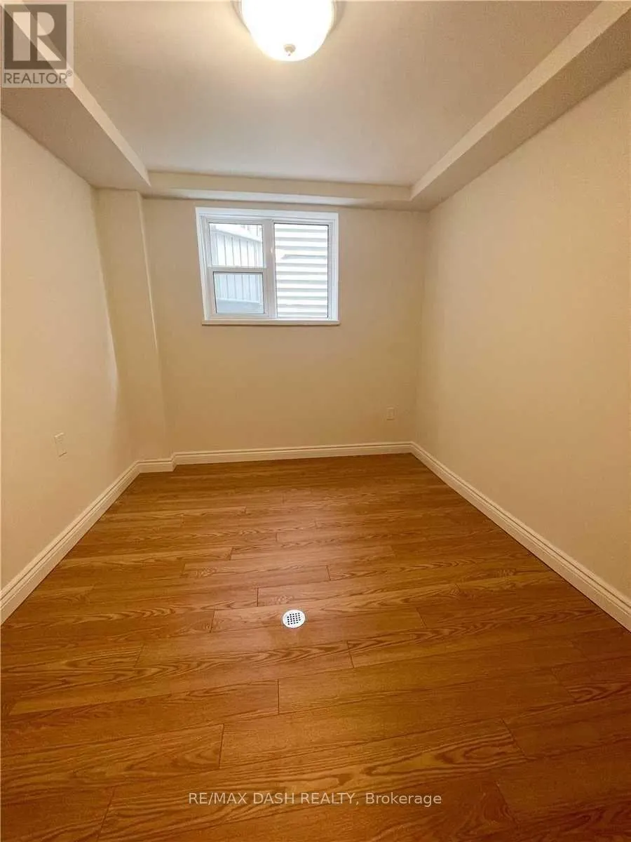 LOWER - 79 GREENSIDES AVENUE