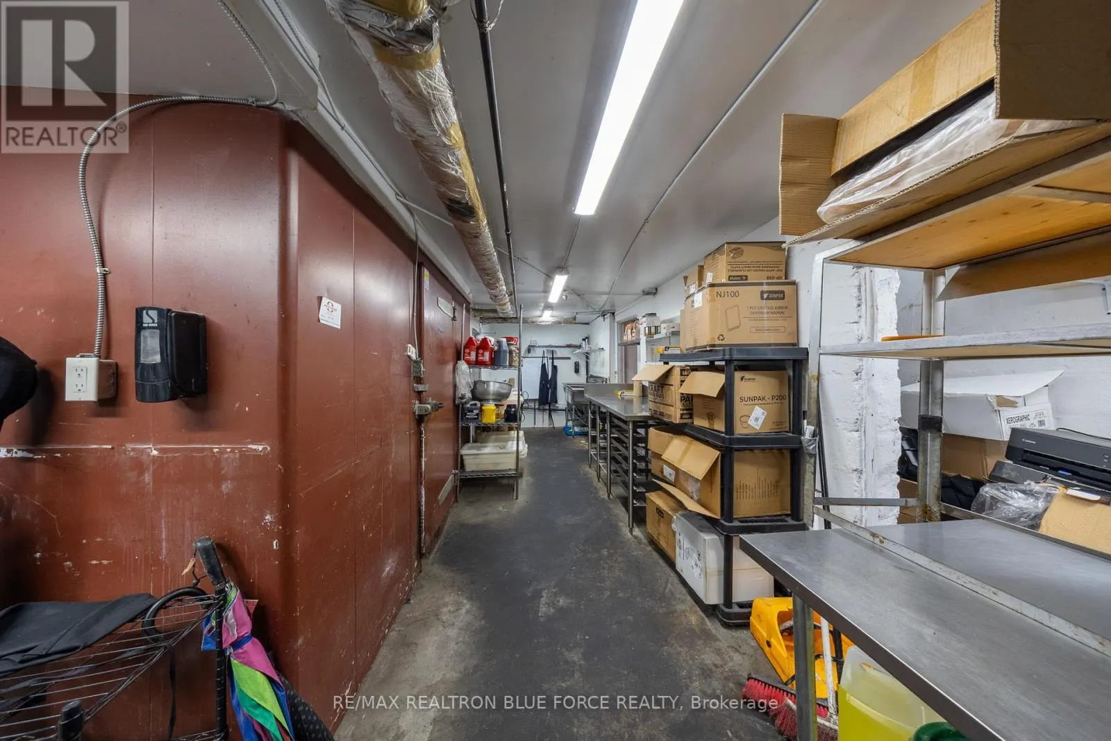 1100 EGLINTON AVENUE W