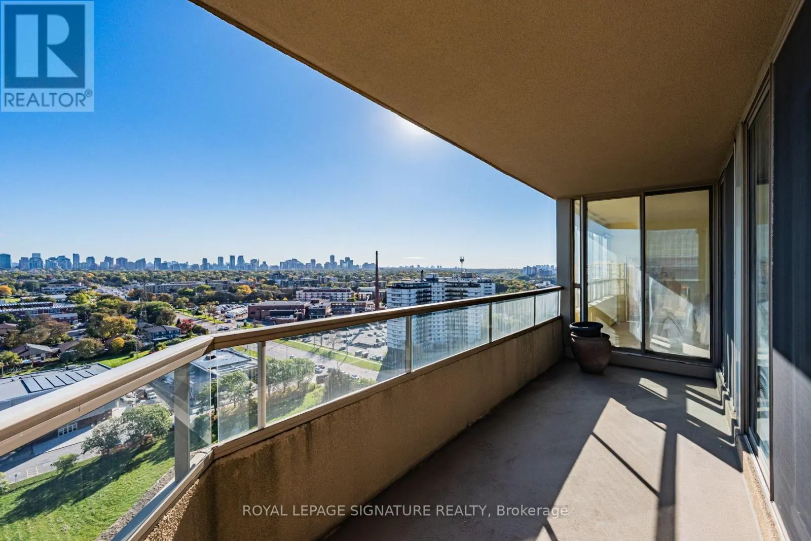 2110 - 10 TORRESDALE AVENUE