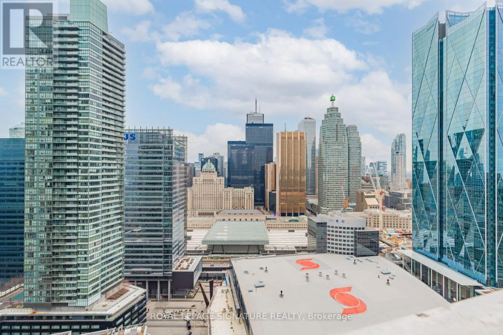 3404 - 88 HARBOUR STREET