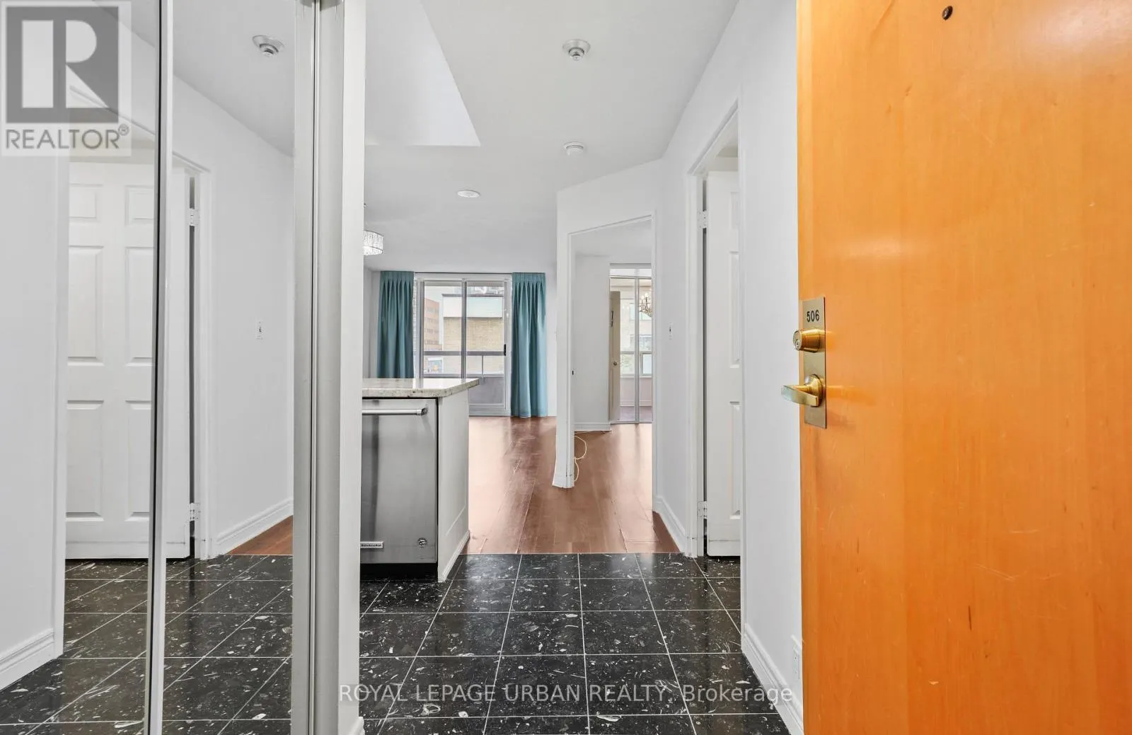 506 - 43 EGLINTON AVENUE E