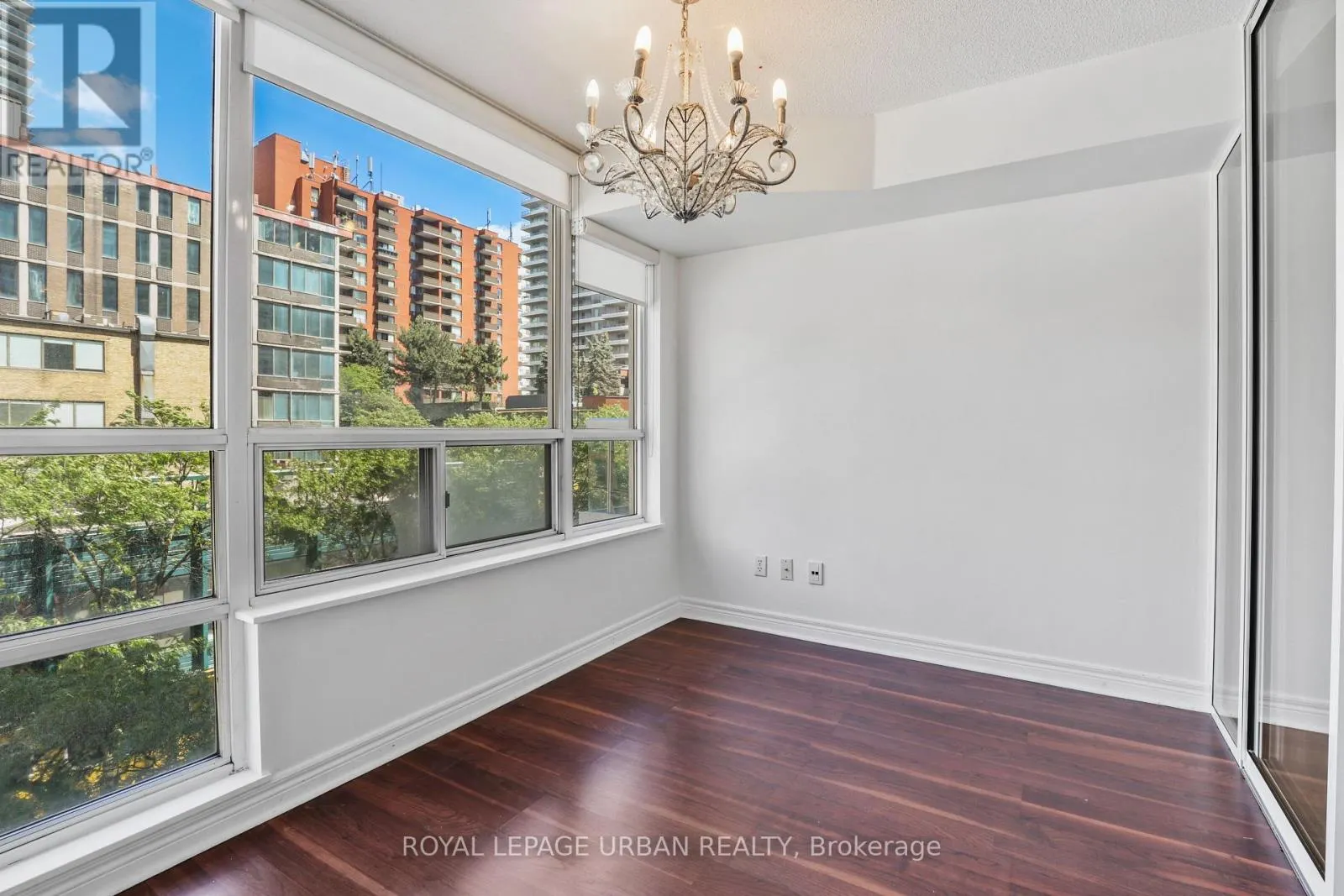 506 - 43 EGLINTON AVENUE E