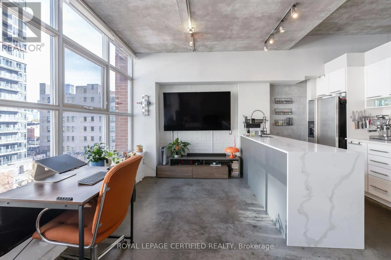 603 - 29 CAMDEN STREET