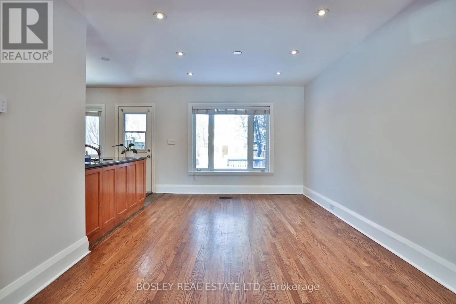 262 BRIAR HILL AVENUE