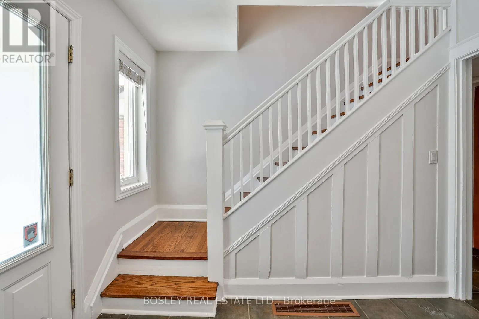 262 BRIAR HILL AVENUE
