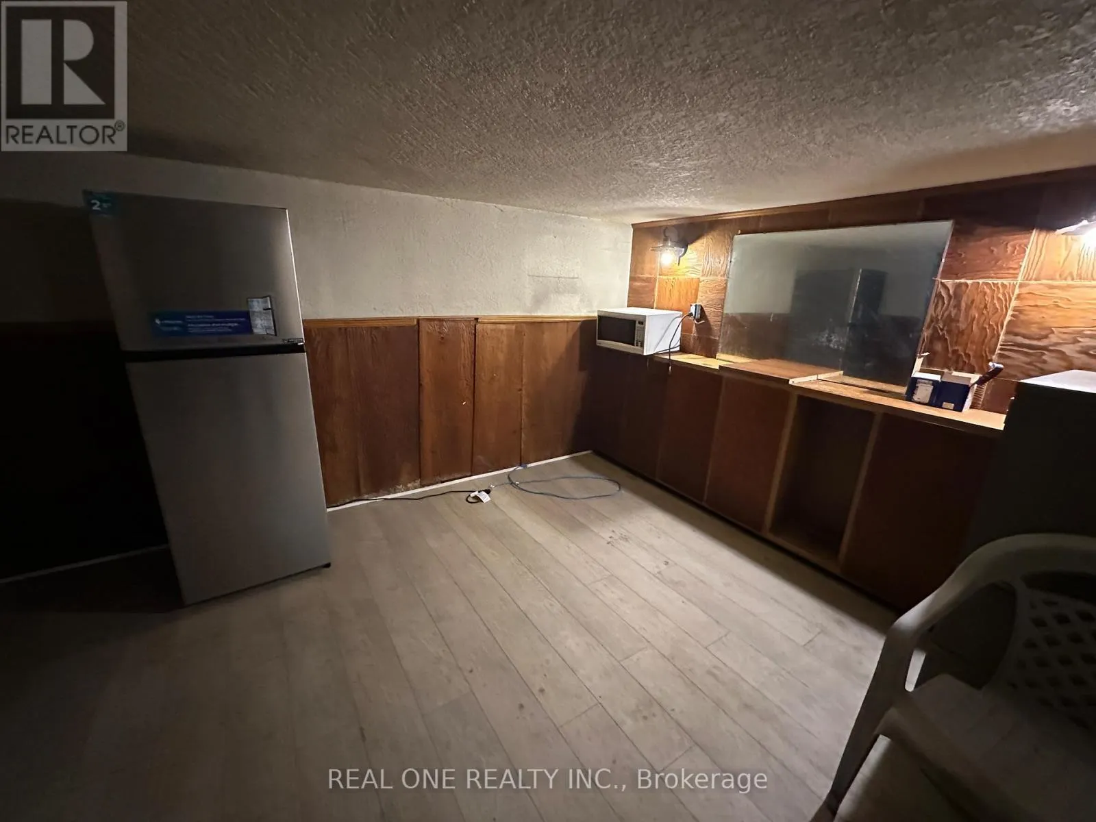 22 PLEASANT VIEW DRIVE