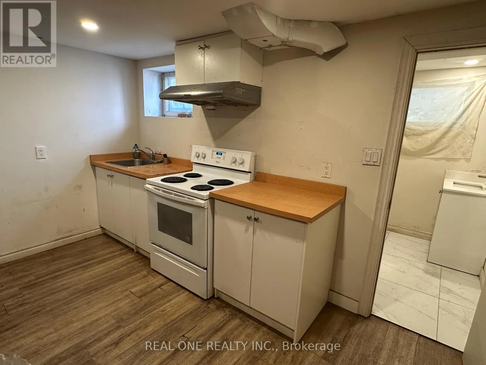 22 PLEASANT VIEW DRIVE