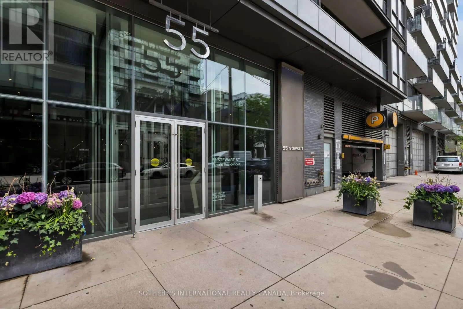 719 - 55 STEWART STREET