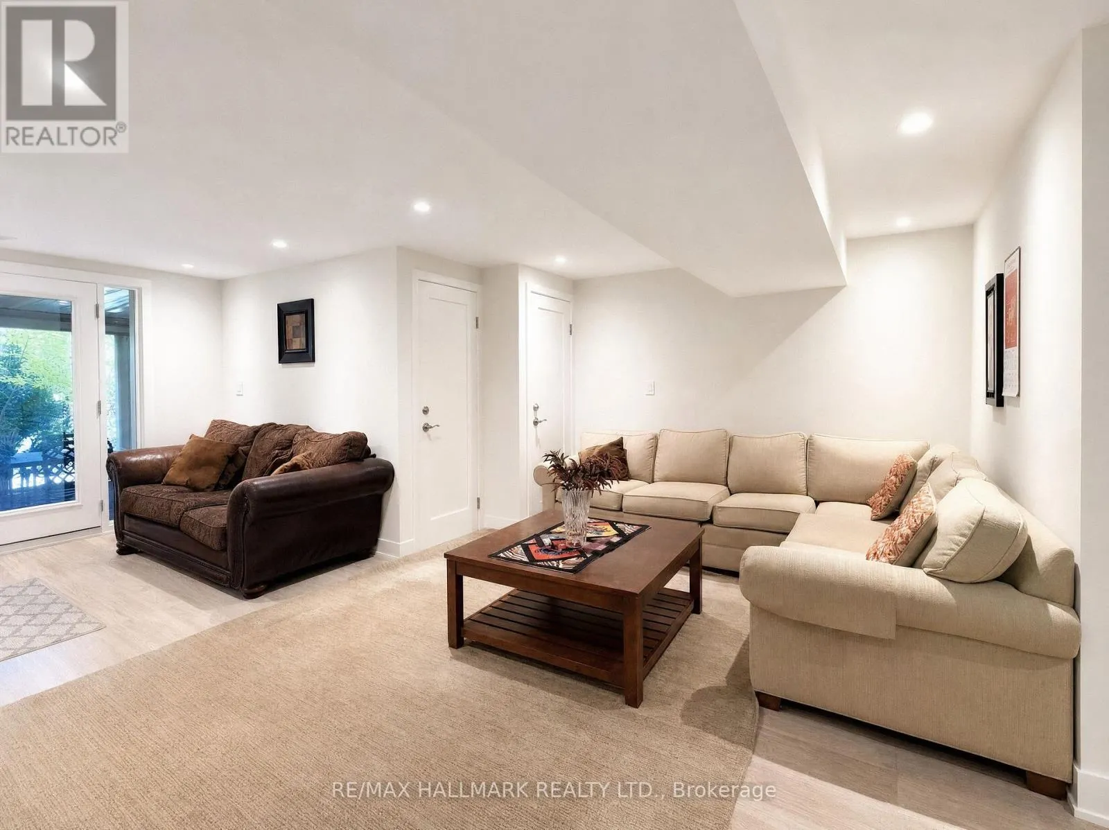 BSMT - 42 MILLGATE CRESCENT