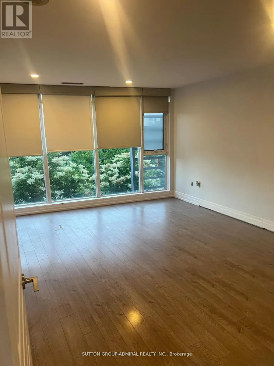 60 FORT YORK BOULEVARD
