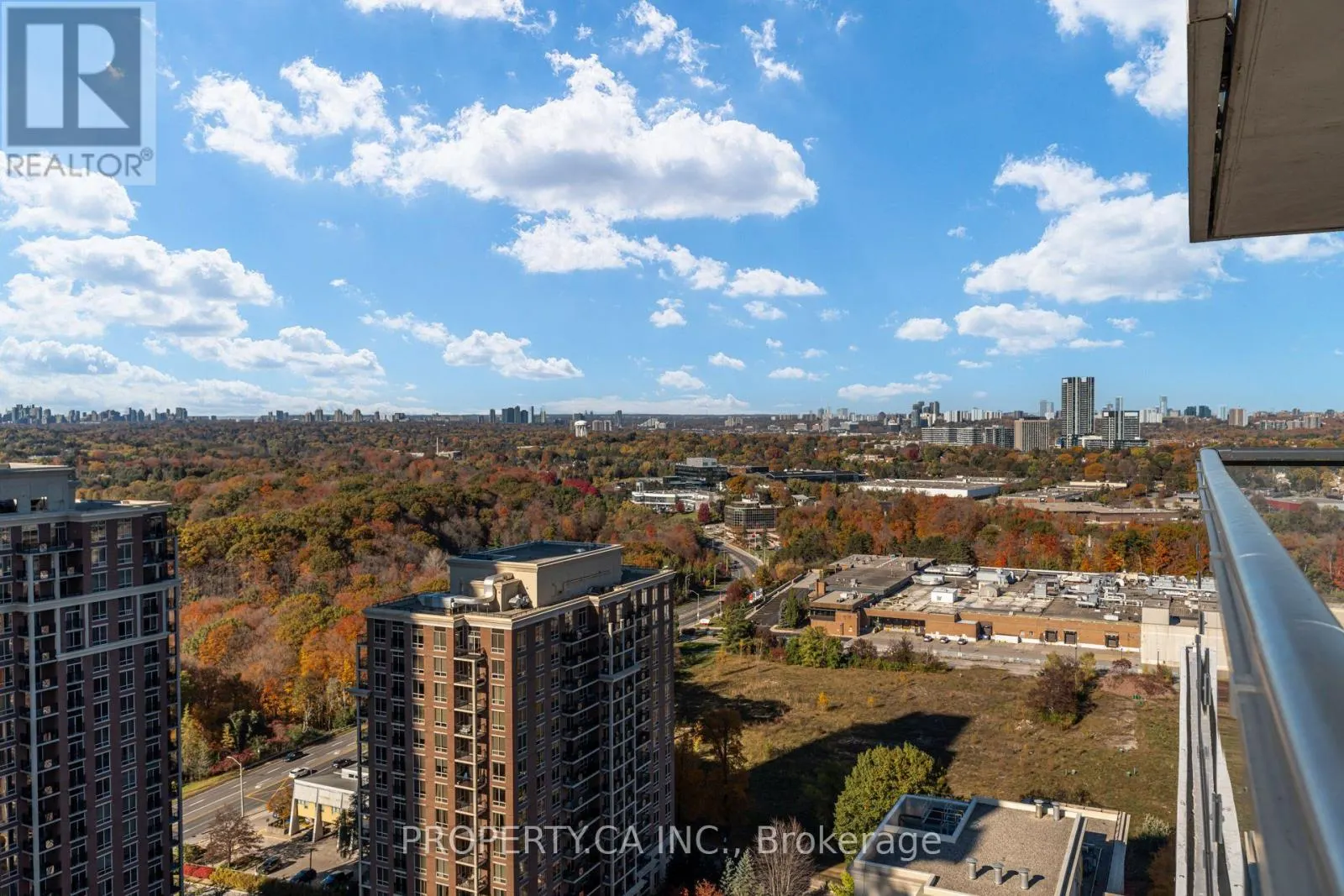2402 - 30 INN ON THE PARK DRIVE