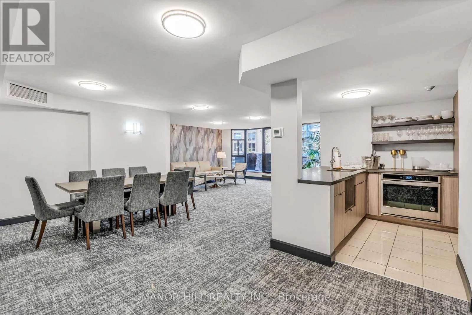 803 - 1331 BAY STREET