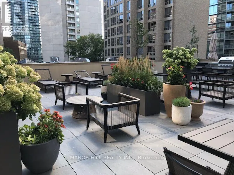 803 - 1331 BAY STREET