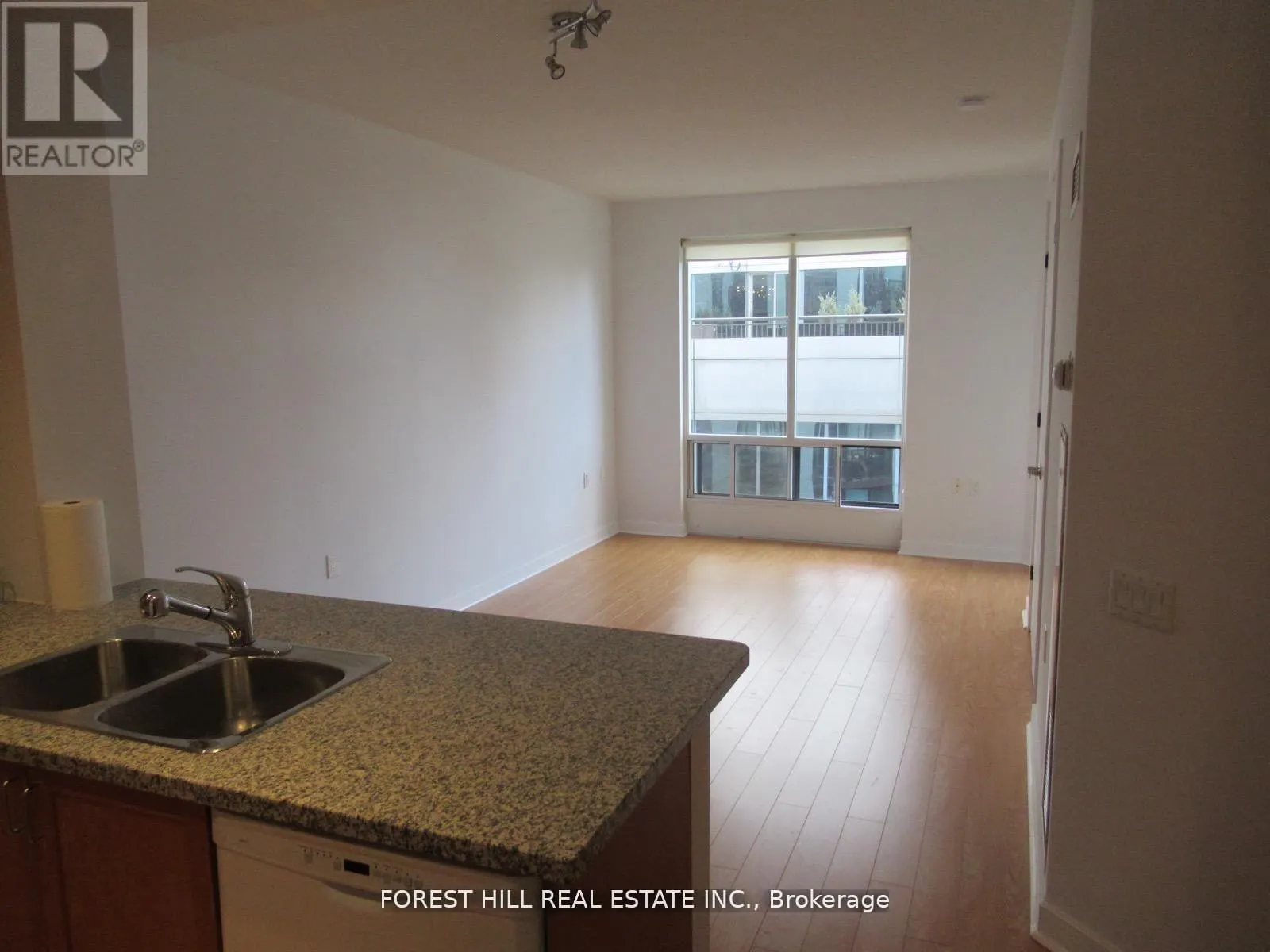 1808 - 85 BLOOR STREET E