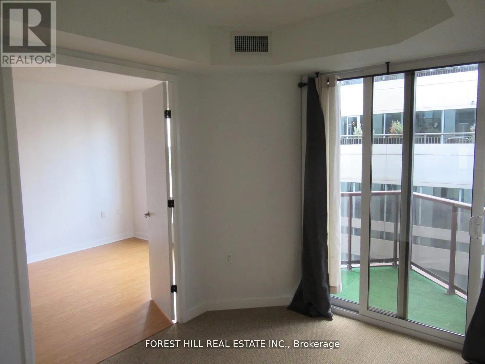 1808 - 85 BLOOR STREET E