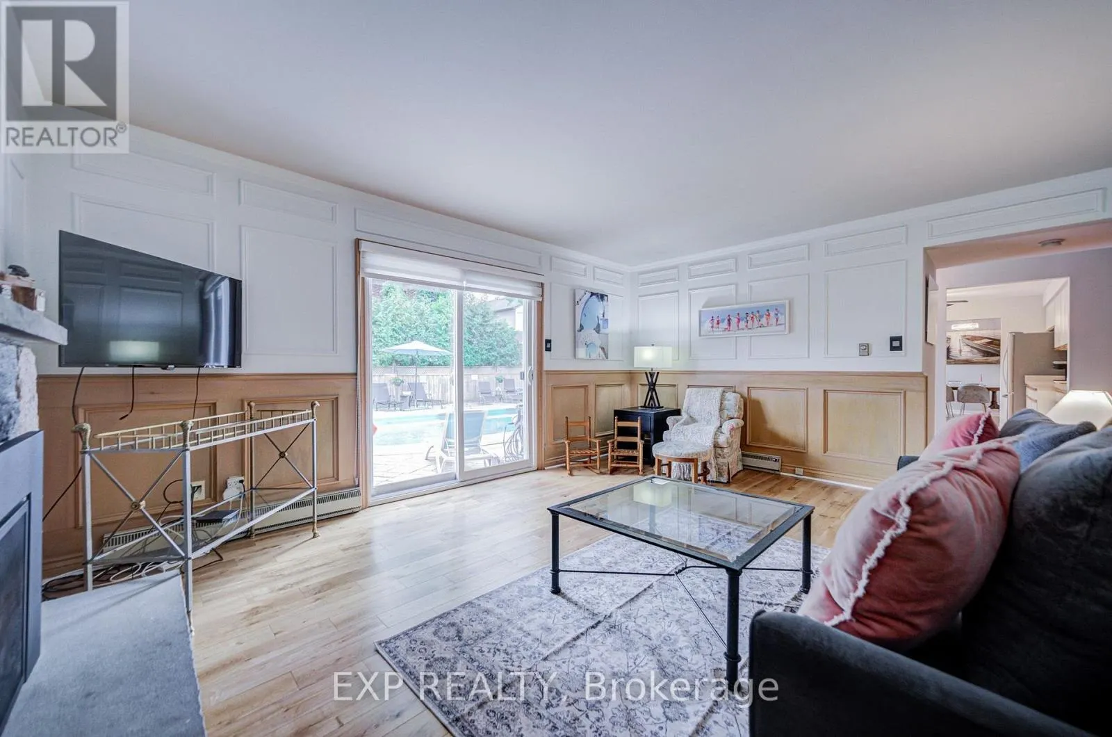 17 RUSTYWOOD DRIVE