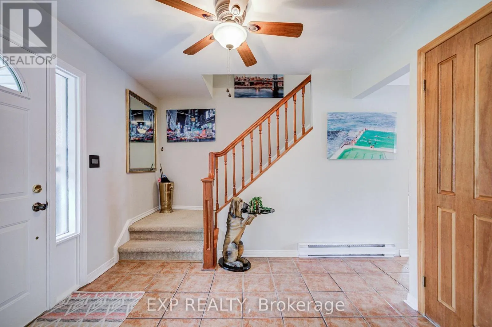 17 RUSTYWOOD DRIVE