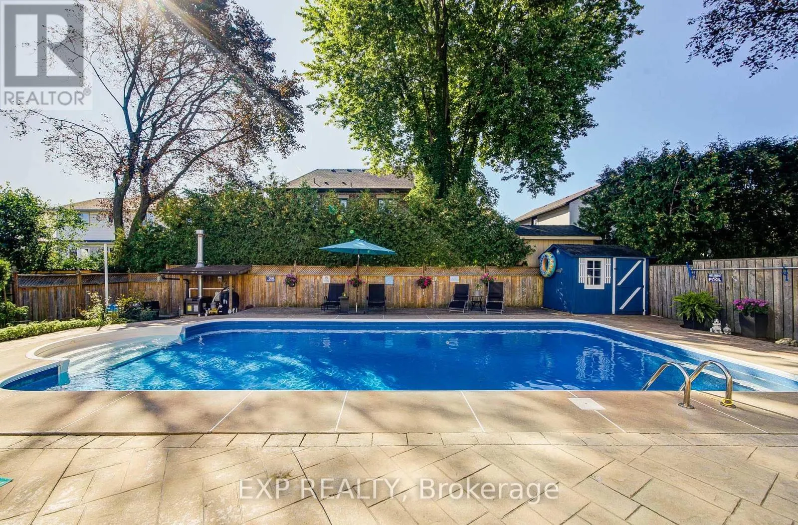 17 RUSTYWOOD DRIVE