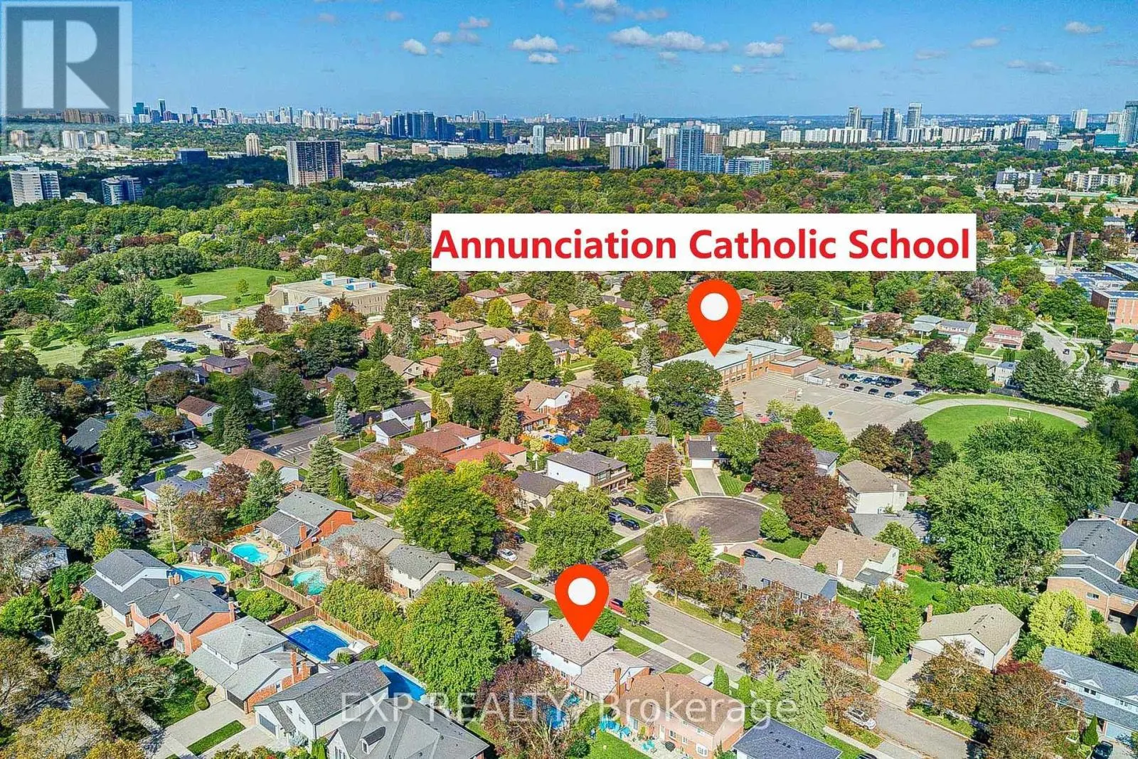 17 RUSTYWOOD DRIVE
