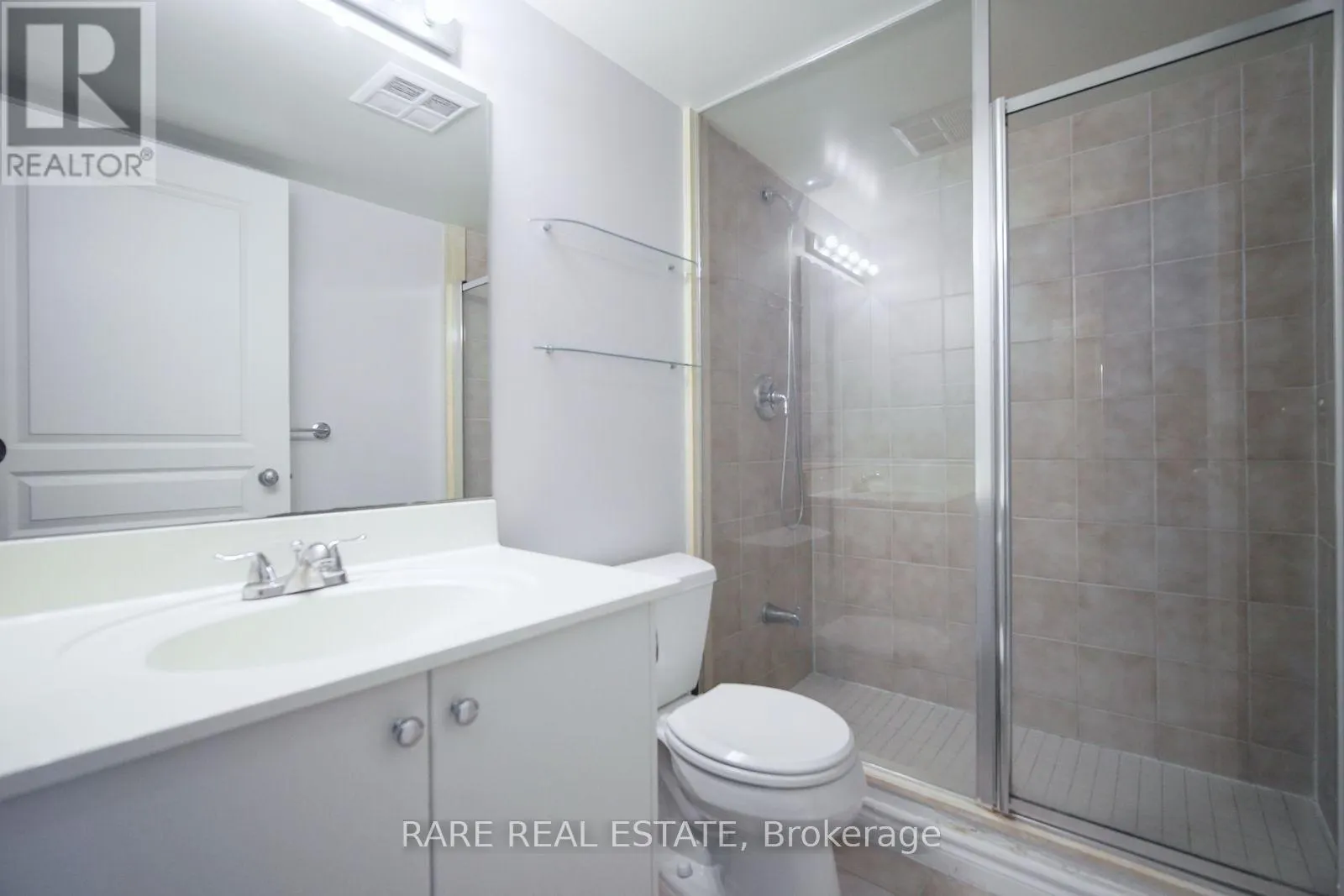 1703 - 801 BAY STREET