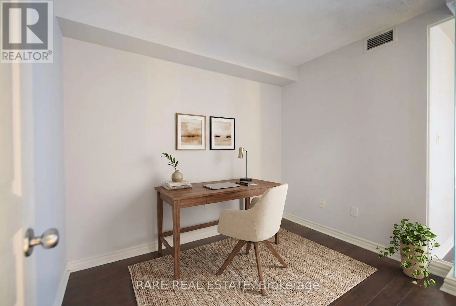 1703 - 801 BAY STREET