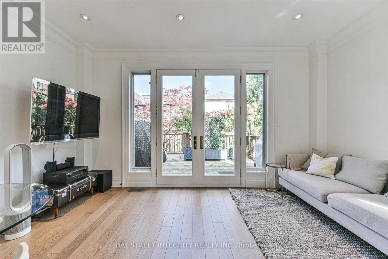 354 OLD ORCHARD GROVE