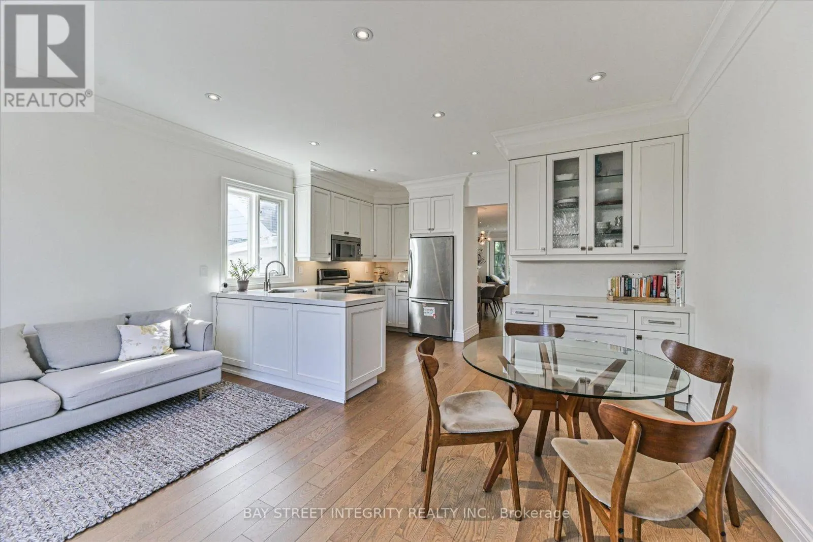 354 OLD ORCHARD GROVE