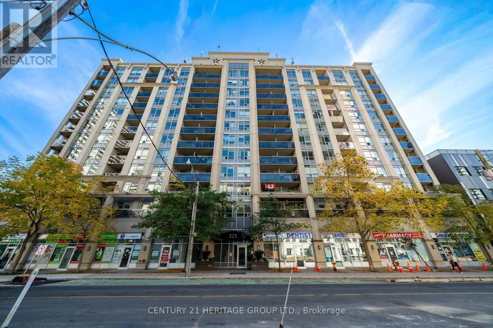 311 - 225 WELLESLEY STREET E