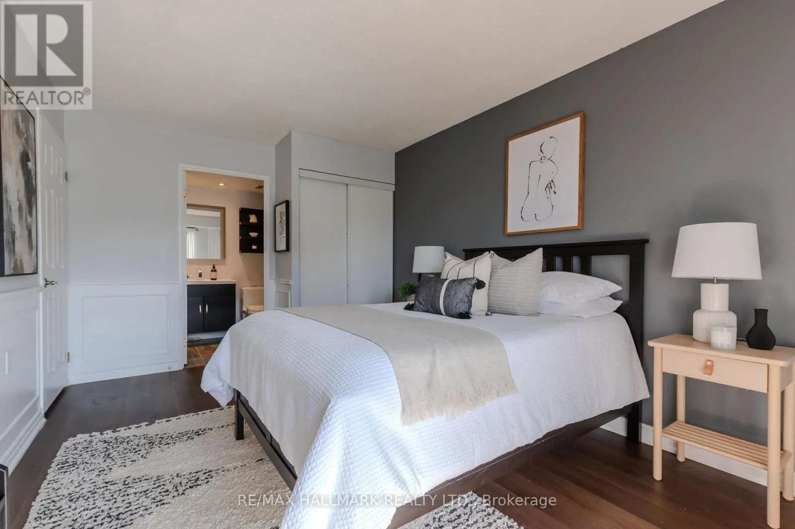 308 - 906 SHEPPARD AVENUE W