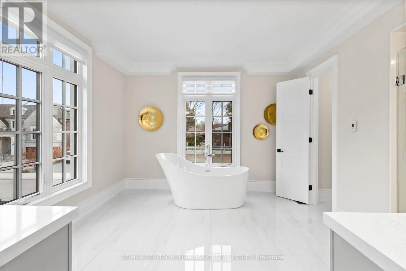 29 BALLYCONNOR COURT