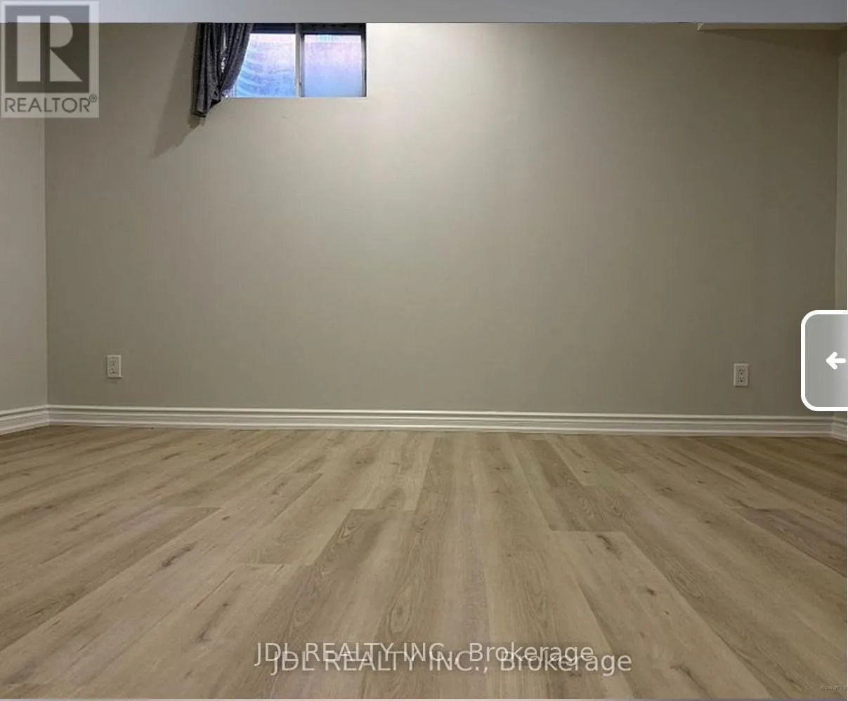 VERYNICE BEDROOM BSMT - 13 PAWNEE AVE AVENUE