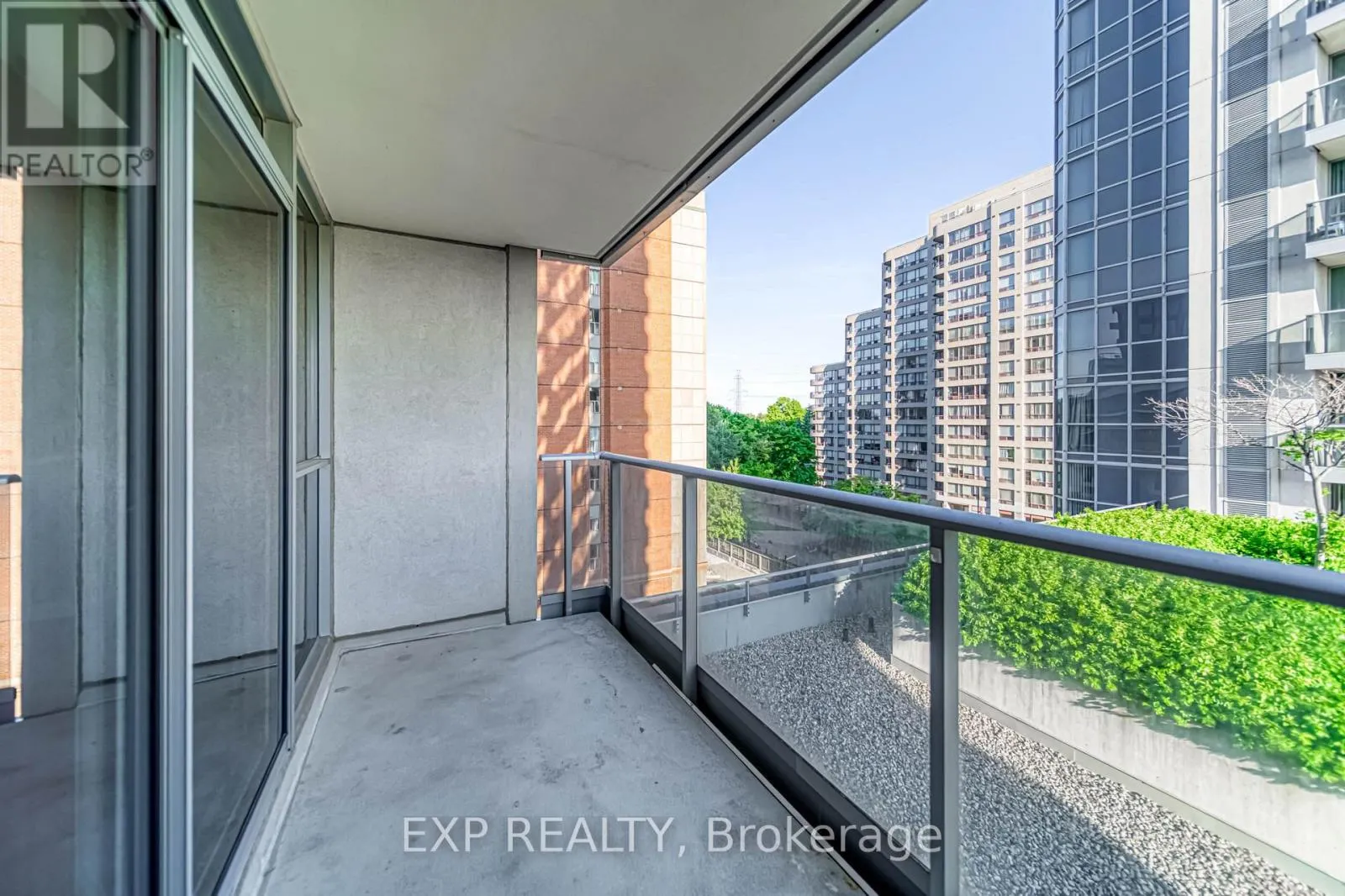 605 - 5793 YONGE STREET
