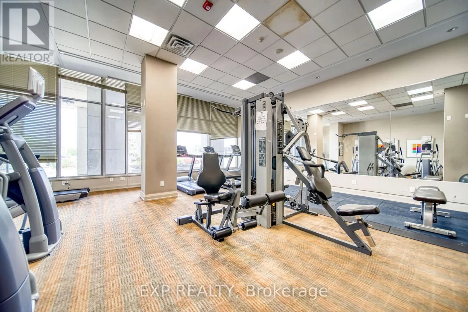 605 - 5793 YONGE STREET