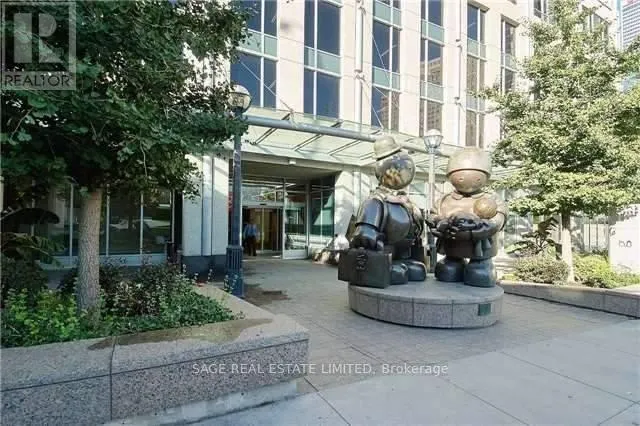 3507 - 18 YONGE STREET