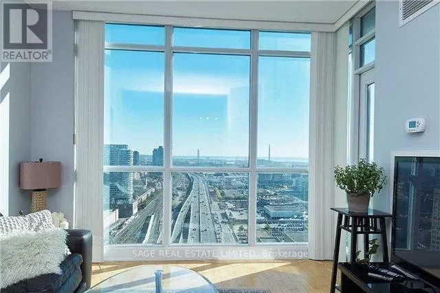 3507 - 18 YONGE STREET