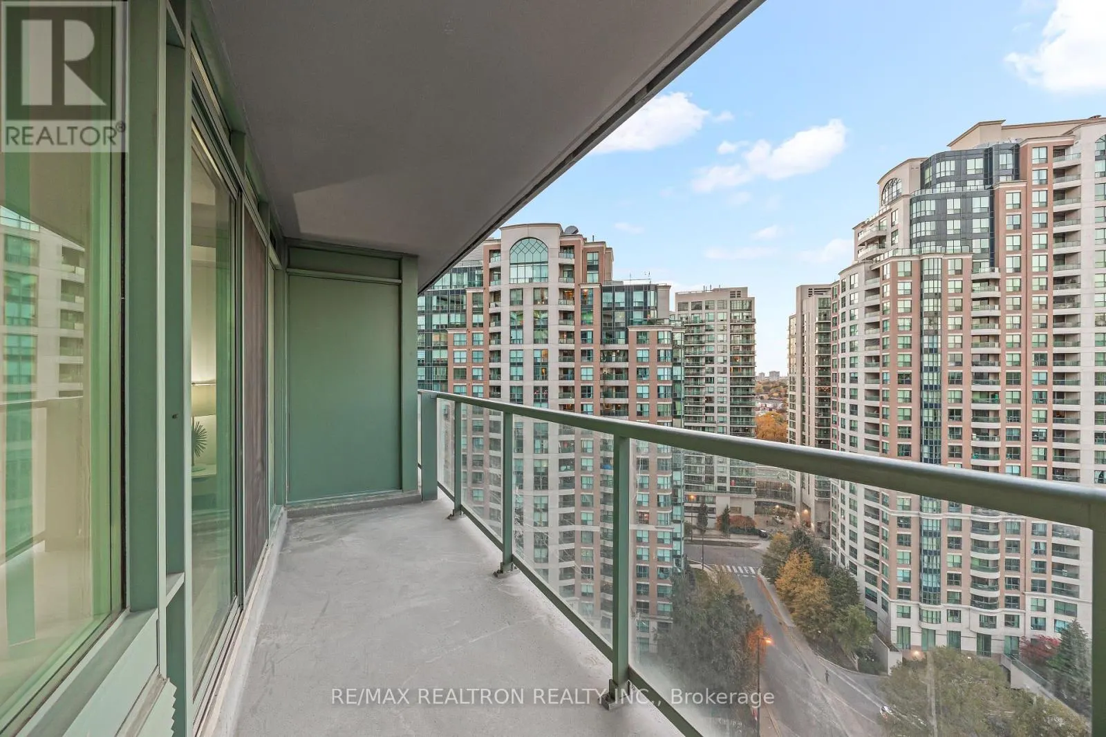 1606 - 5508 YONGE STREET