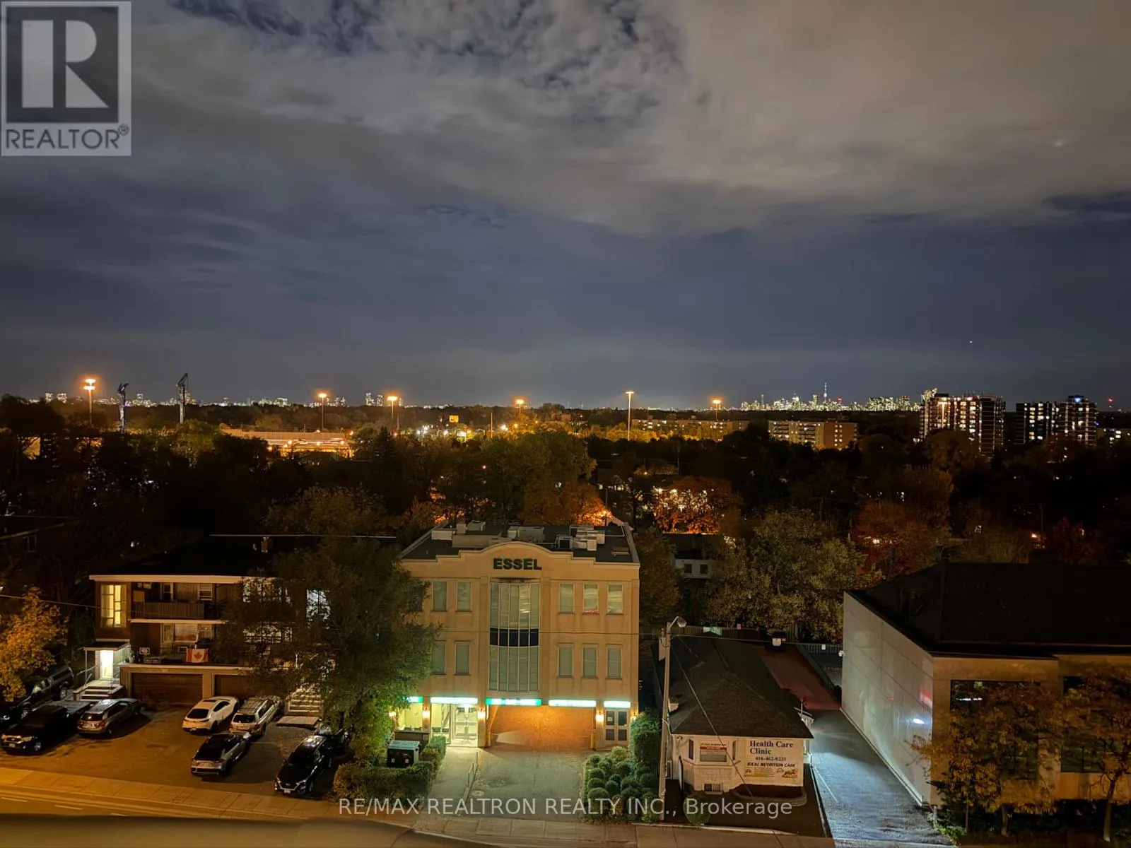 808 - 1 CLAIRTRELL ROAD