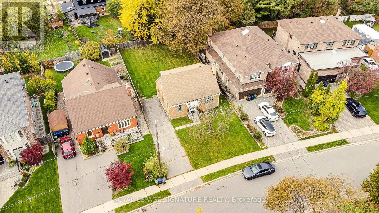 20 SILVERTON AVENUE