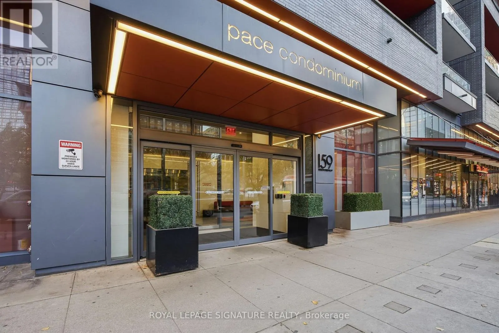 1607 - 159 DUNDAS STREET E