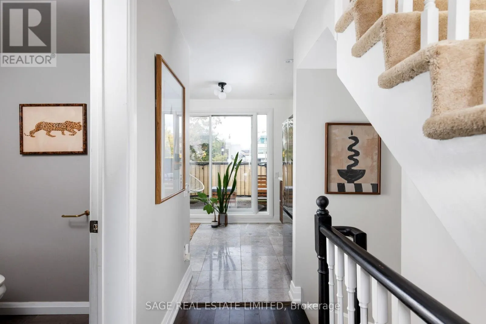TH06 - 140 BATHURST STREET