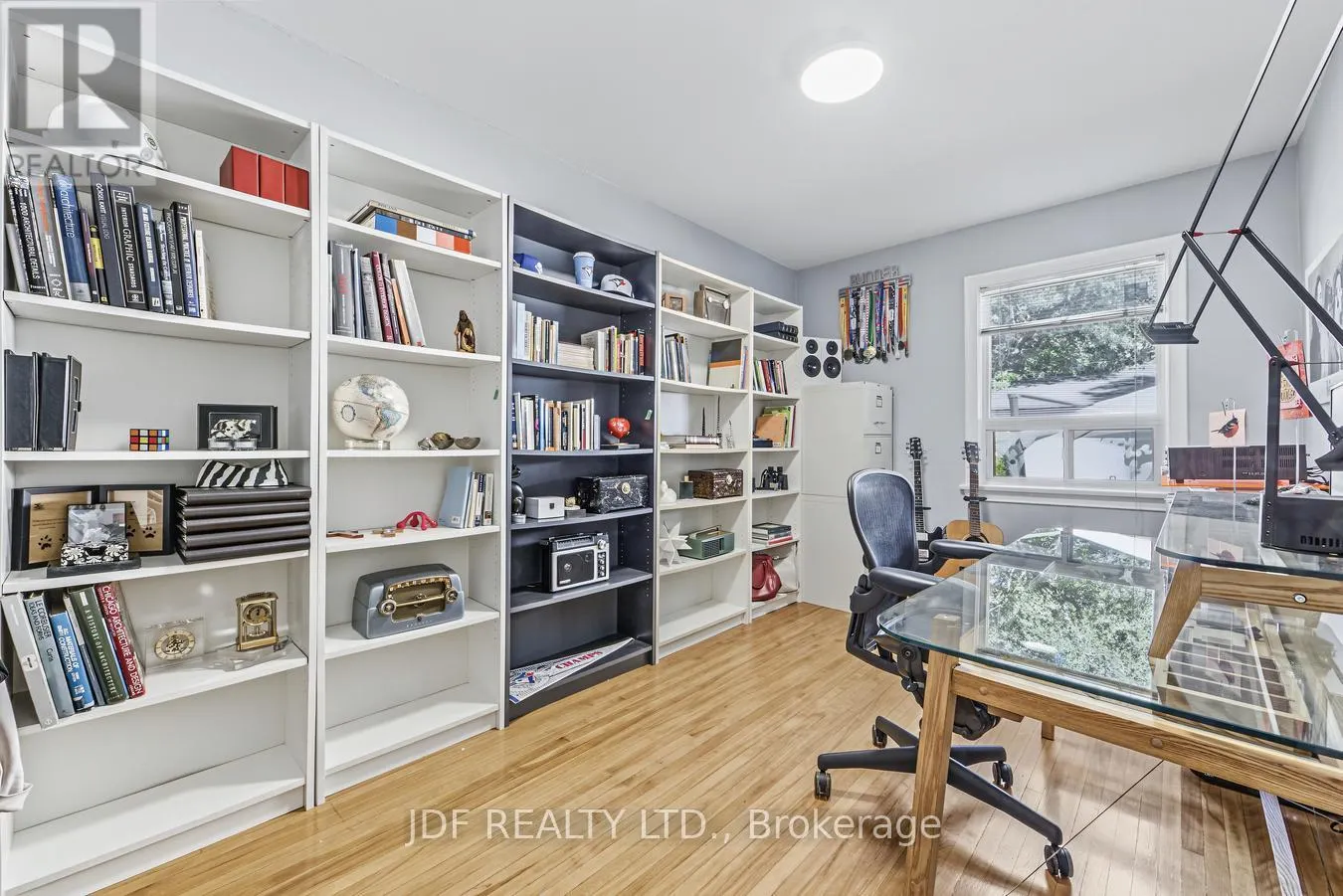 313 VAUGHAN ROAD