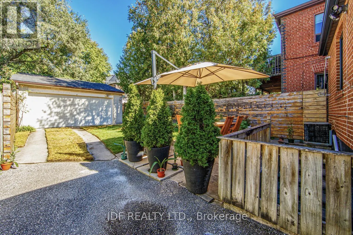 313 VAUGHAN ROAD