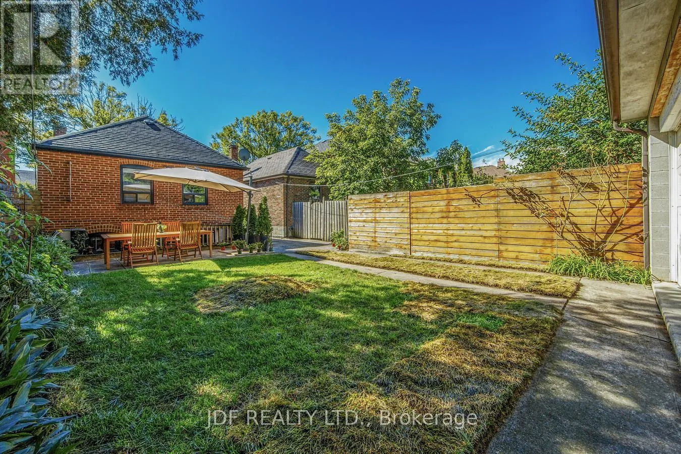 313 VAUGHAN ROAD