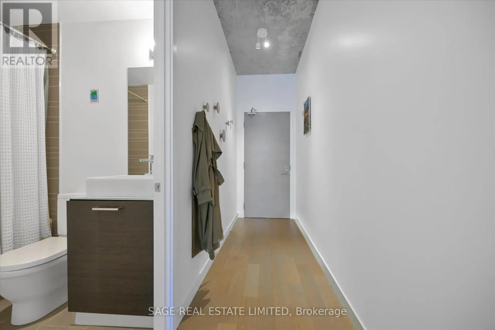 302 - 25 STAFFORD STREET